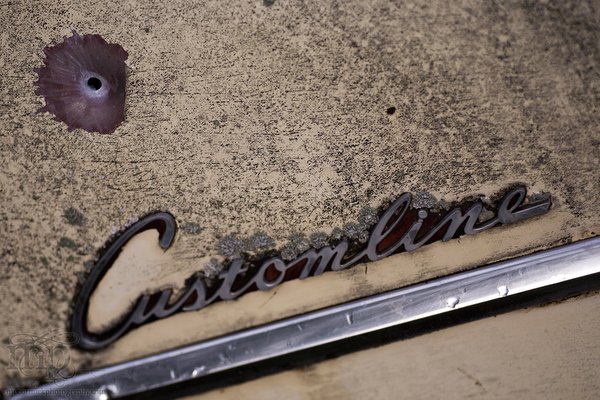 1950s Ford Meteor Customline: Number one with a bullet