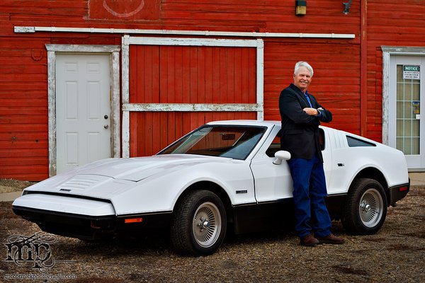 Oyen's Mayor Paul with his Bricklin SV-1