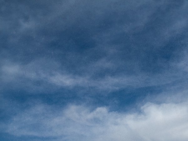 Texture : Generic clouds, now with added cruft, FREE! [1 of 2]