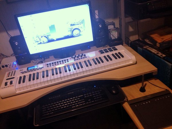 M-Audio Axiom Pro 61 MIDI Controller