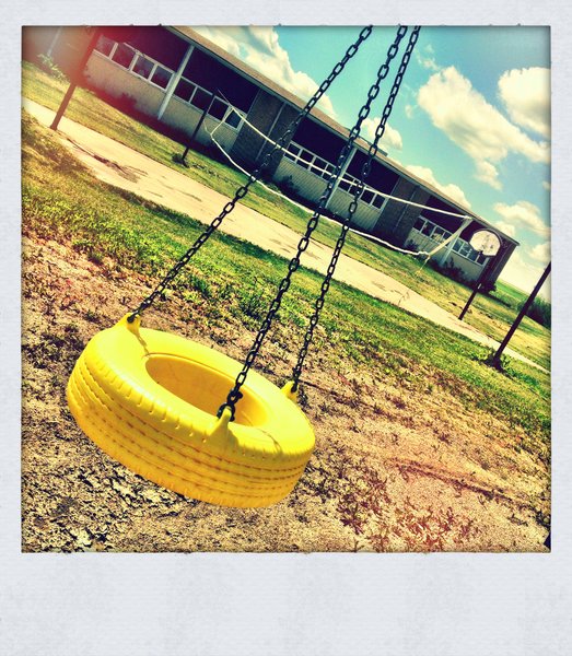 Major School : Tired Swing