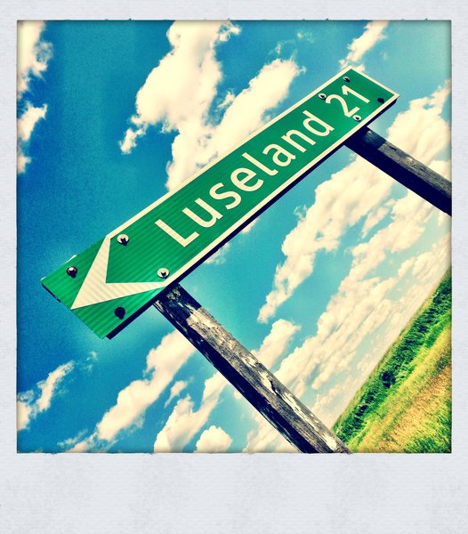 Luseland SK : 21 KM Thattaway