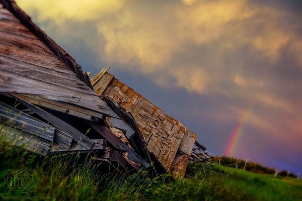 Storm Warning : 2013-07-11 : Rainbow Past the Old Coop
