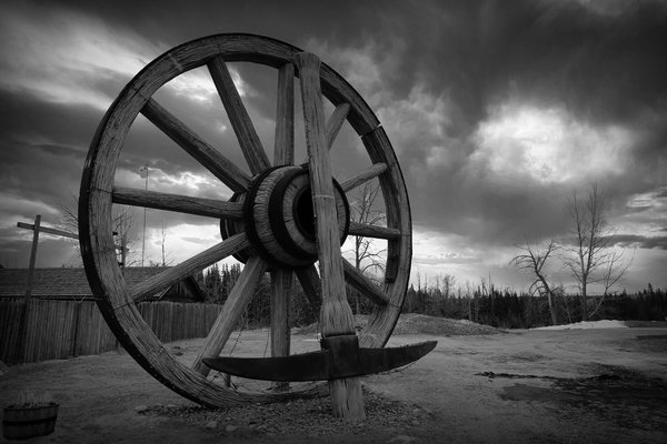 World's Biggest Wagon Wheel