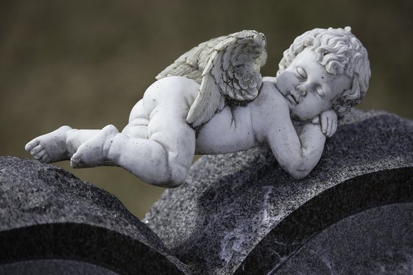Cherub, Barrhead Cemetery