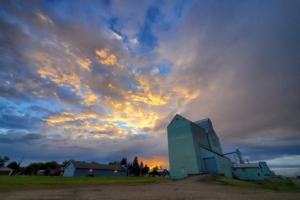Sunset over the old Alberta Wheat Pool Elevator, Barrhead, AB, 202-08-27