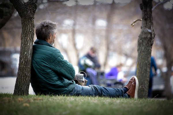 Casual Observer, Kinsmen Park, 2022-05-14