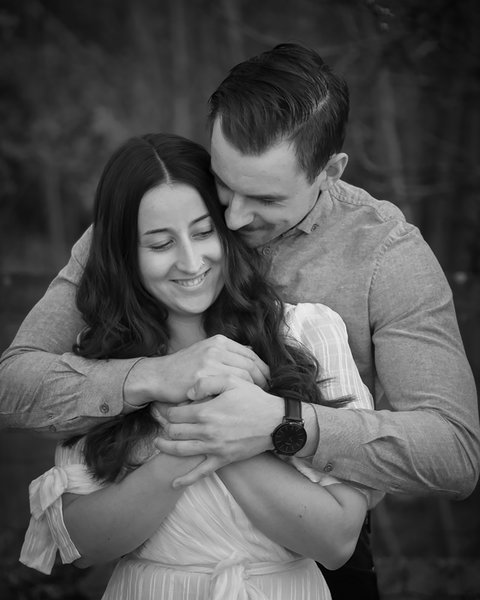 Engagement Shoot, 2022-05-22, Warm Embrace, B&W with Vignette