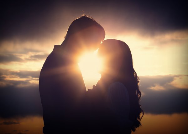 Engagement Shoot, 2022-05-22, Sunburst Kiss, Social Version
