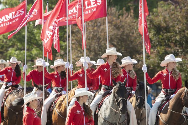 CS Showriders, Strathmore Stampede Parade, Strathmore, AB, 2022-07-30
