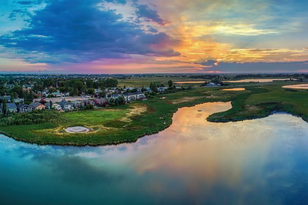 Sunset to the NW, Viewed from over South Pond, Gray Park, Strathmore, AB, 2022-08-14