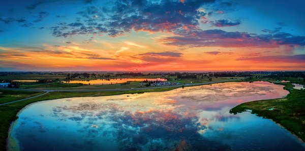 Mildly Dramatic Sunset, North Pond, Gray Park, Strathmore, AB, 2022-08-15