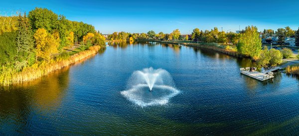 Fall Fountain, South View, Kinsmen Park, Strathmore, Alberta, 2022-10-03