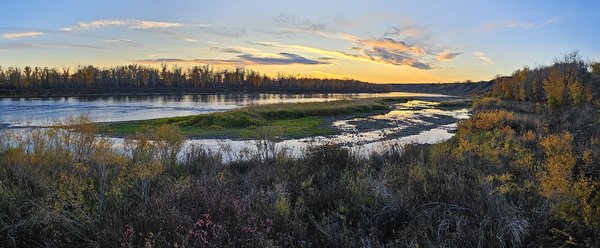 End of the Day at the End of the Season, Bow River near Wyndam Carseland Bridge, Alberta. 2023-10-15