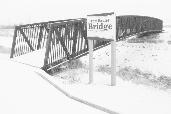 Snowfall, Tom Sadler Bridge, Strathmore, Alberta, 2024-02-04 (B&W)