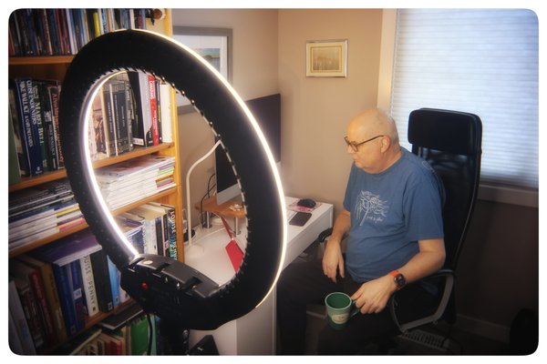 Ray van der Woning  in a Zoom call with other members of #Vero, another social network for photogra