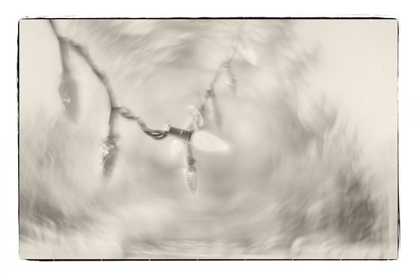 Finally seeing the light, Kinsmen Park, Strathmore, Alberta, 2024-01-27 (Tea stained)