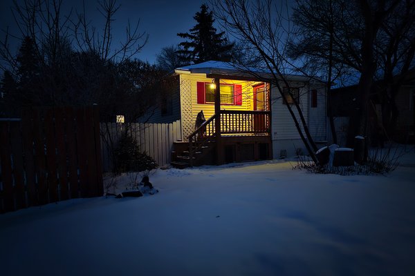 Leave the Porch Light On, Strathmore, Alberta, 2024-02-06