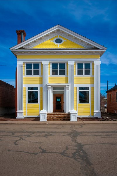 Street view, La Maison Jaune, Bassano, AB, 2024-04-13
