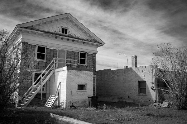 From the back, La Maison Jaune, Bassano, AB, 2024-04-13