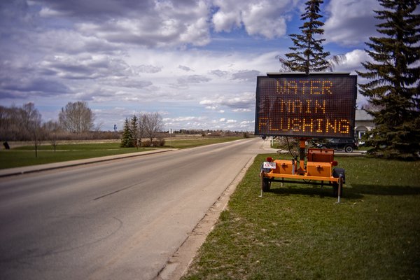 Water main flushing, Thomas Drive, Strathmore, AB, 2024-04-25