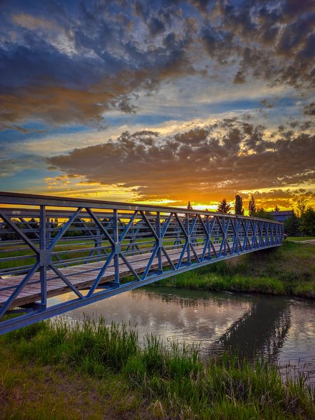 Bridge too far, Lion's Park, Strathmore, AB, 2024-06-14