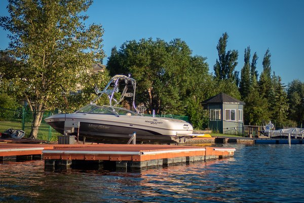 Docking your pay, Chestermere Lake, Chestermere, AB 2024-07-07