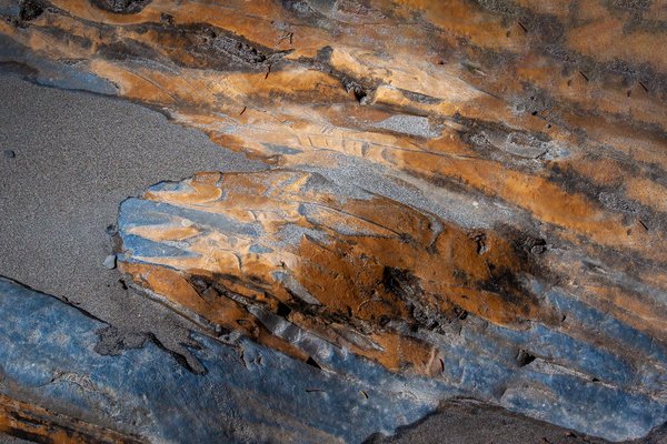 Drawing lines in the sand, Natural Land Bridge, Yoho National Park, BC, 2024-07-11