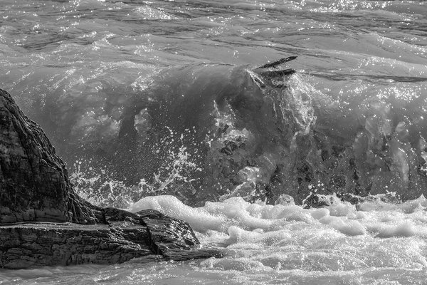 Riding the wave, Natural Land Bridge, Yoho National Park, BC, 2024-07-11