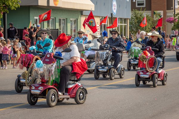 Wheatland Lodge 03, Stampede Parade, Strathmore, AB, 2024-08-03