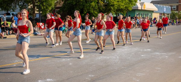 Expressions Dance Gallery 04, Stampede Parade, Strathmore, AB, 2024-08-03