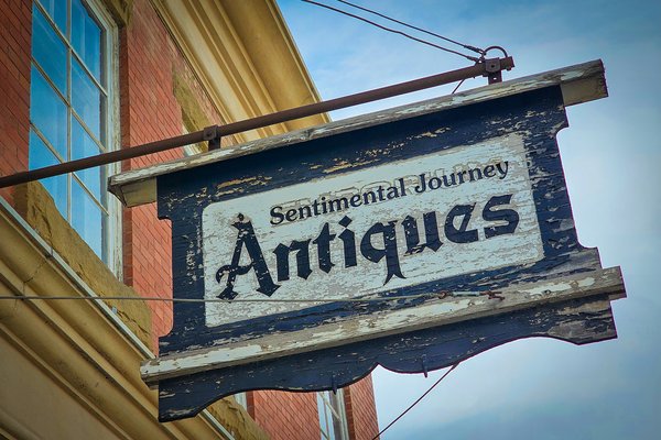 Sign, Sentimental Journey Antiques, Nanton. AB, 2024-08-05 copy