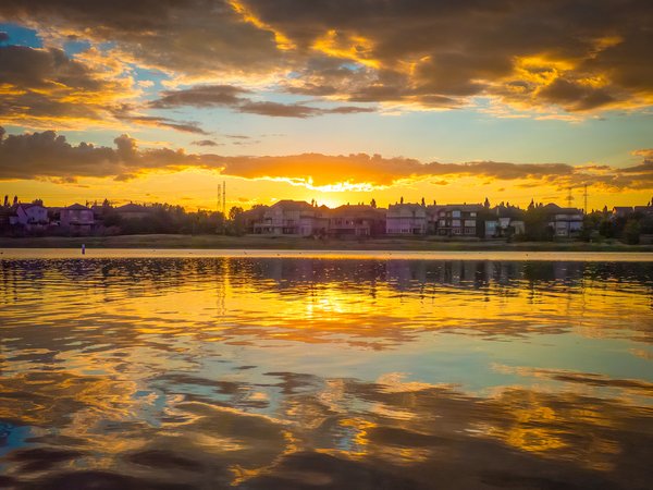 Blaze of glory, Sunset, Chestermere Lake, Chestermere, AB, 2024-08-25