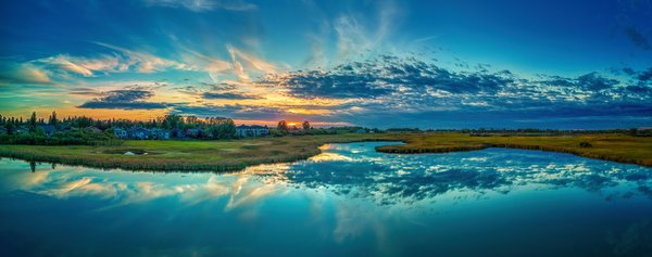 Not much going on, Sunset, Lower Gray Pond, Strathmore, AB, 2024-09-13