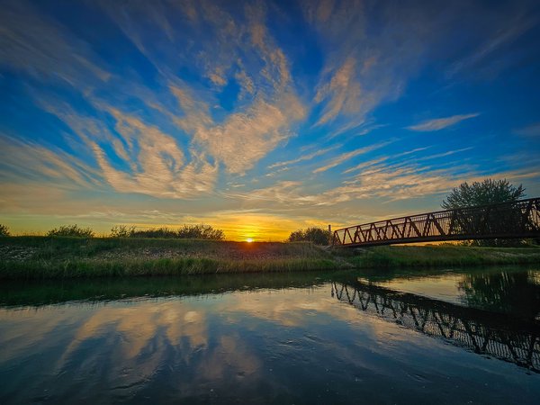 Sunset, Tom Sadler Bridge, Strathmore, AB, 2024-09-21