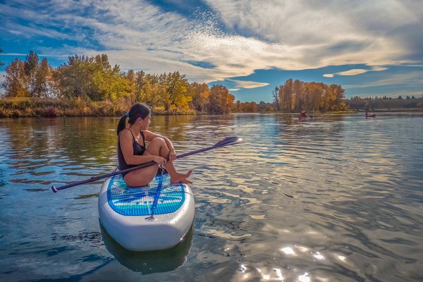 A pause, Ogden to Fish Creek Park, Bow River Float, 2024-10-14