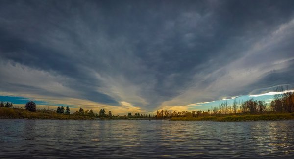Clouding in, Ogden to Fish Creek Park, Bow River Float, 2024-10-14